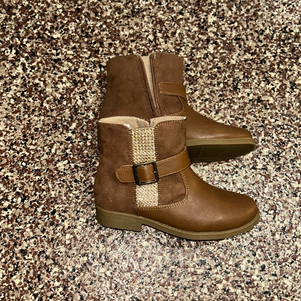 New brown boots girls
